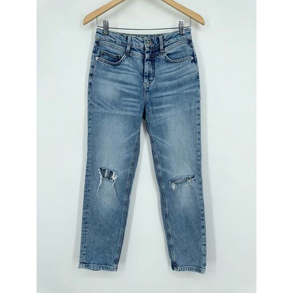 Anthropologie Pilcro High Rise Slim Straight Jeans Distressed Denim Medium Wash - Picture 4 of 10